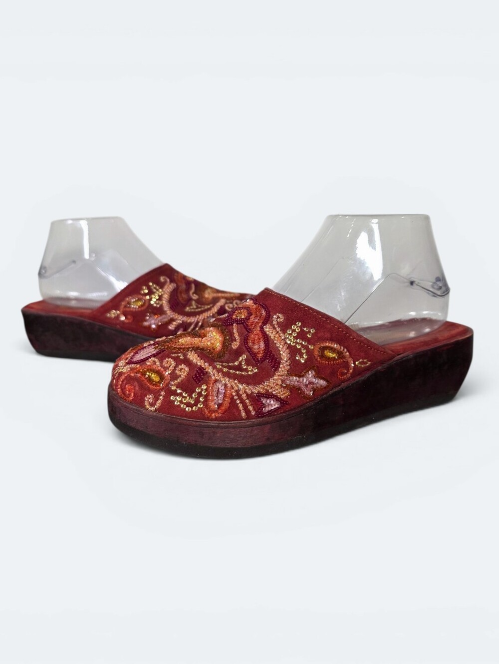 VTG Rebels Maroon Velvet Beaded Platform Wedge Mules Y2K Boho Size 6.5 / 7